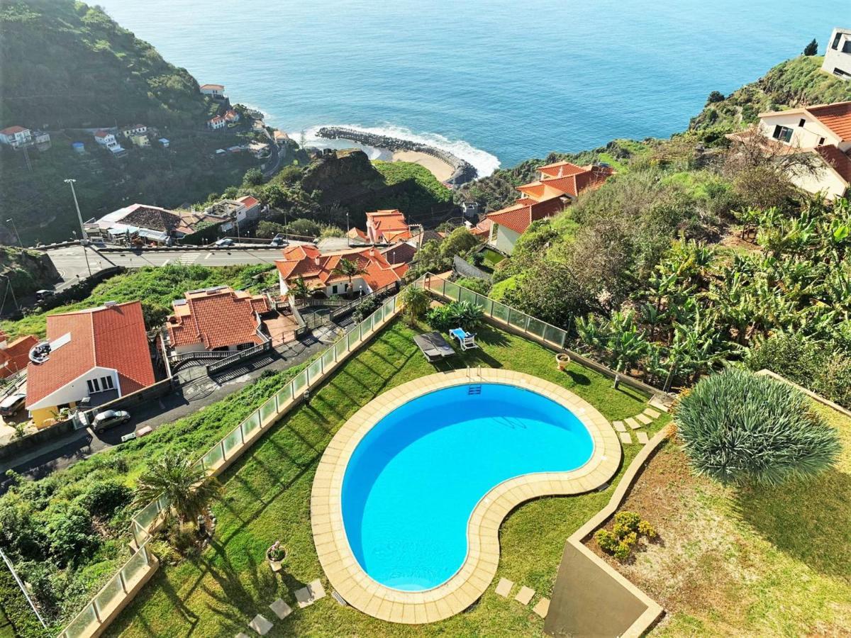 Апартаменты Charming Calheta Plaza Penthouse Экстерьер фото
